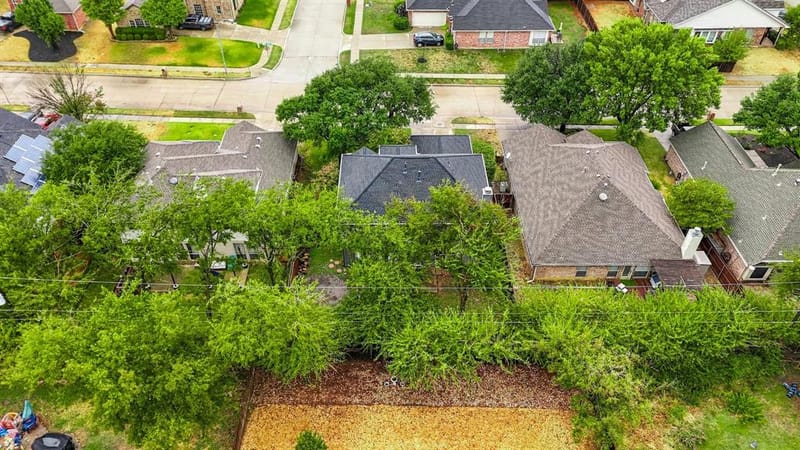 518 Briaroaks Drive, Lake Dallas TX 75065 - Photo 34