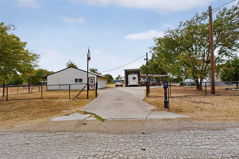 2181 Doe Branch Road, Little Elm TX 75068 - Photo 40