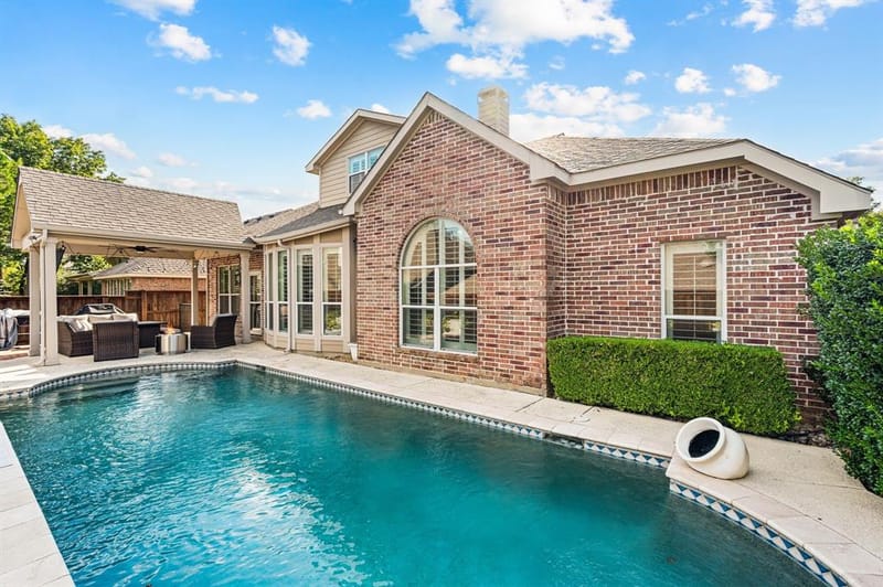 916 Water Oak Drive, Grapevine TX 76051 - Photo 3