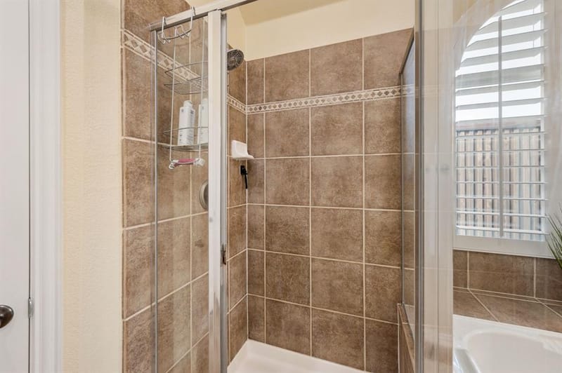 916 Water Oak Drive, Grapevine TX 76051 - Photo 20