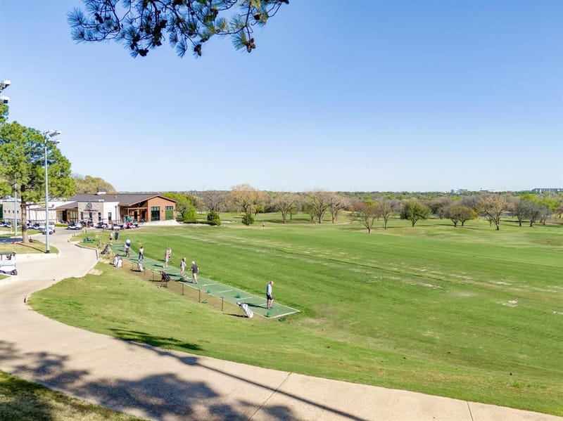 916 Water Oak Drive, Grapevine TX 76051 - Photo 38