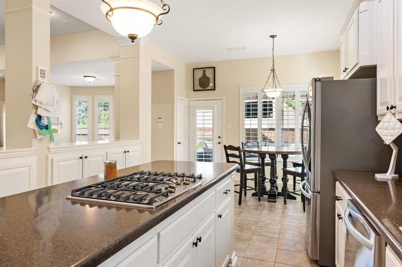 916 Water Oak Drive, Grapevine TX 76051 - Photo 14