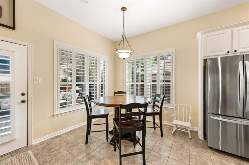 916 Water Oak Drive, Grapevine TX 76051 - Photo 11