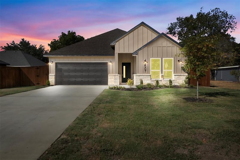 2507 Picadilly Boulevard, Mesquite TX 75149 - Photo 2
