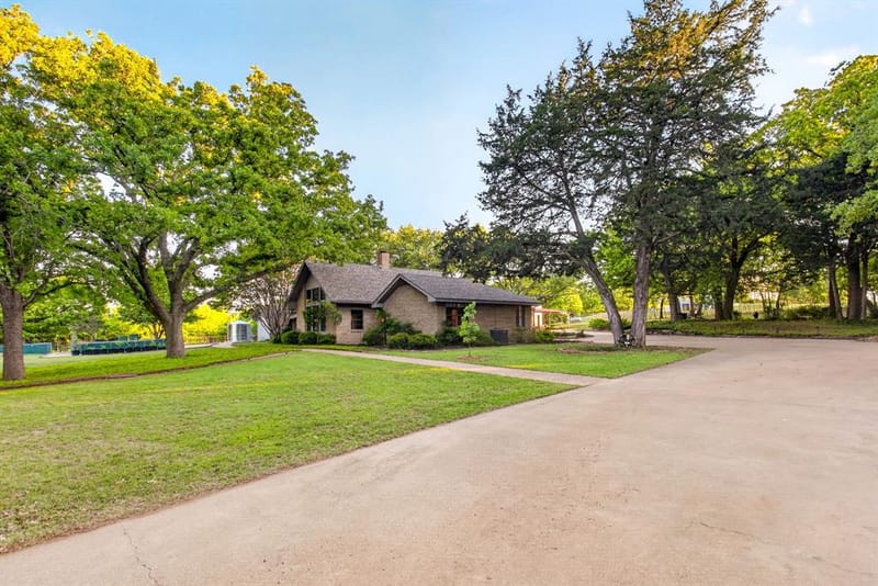 9920 County Road 603, Burleson TX 76028 - Photo 3