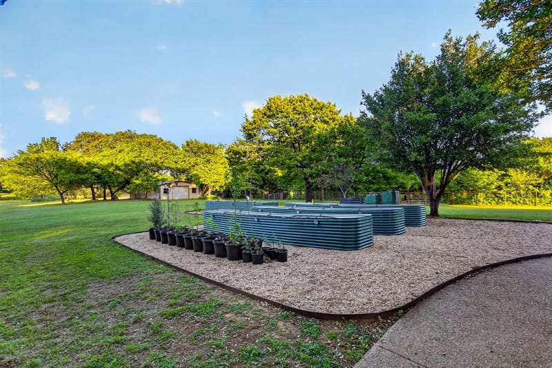 9920 County Road 603, Burleson TX 76028 - Photo 36