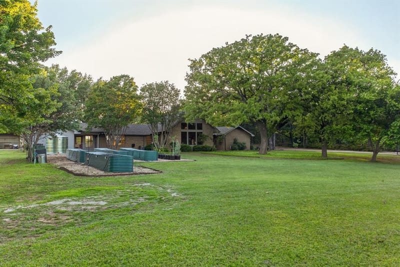 9920 County Road 603, Burleson TX 76028 - Photo 38