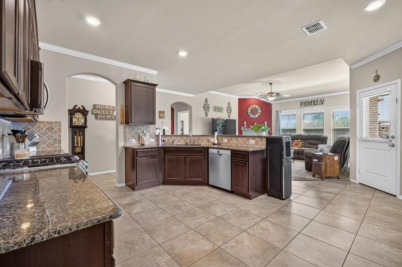 1332 Foxglove Lane, Burleson TX 76028 - Photo 8