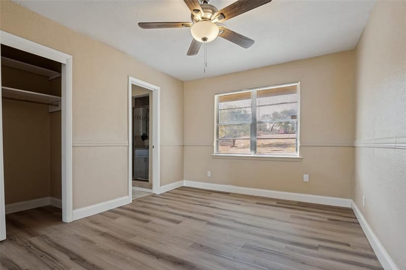 325 Crescent Drive, Grand Prairie TX 75050 - Photo 16