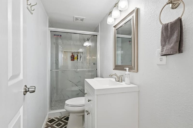 732 Blue Fathom Drive, Runaway Bay TX 76426 - Photo 20
