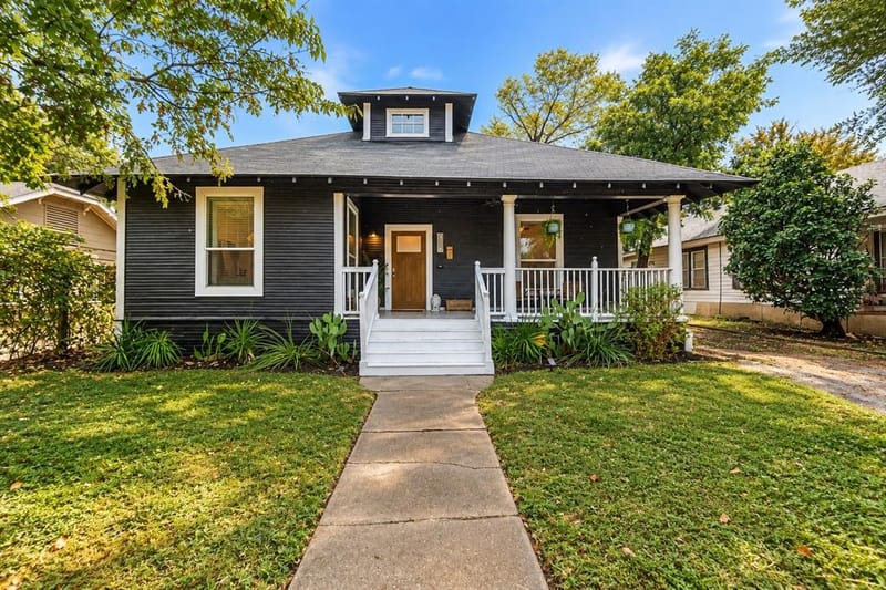 1710 Michigan Avenue, Dallas TX 75216