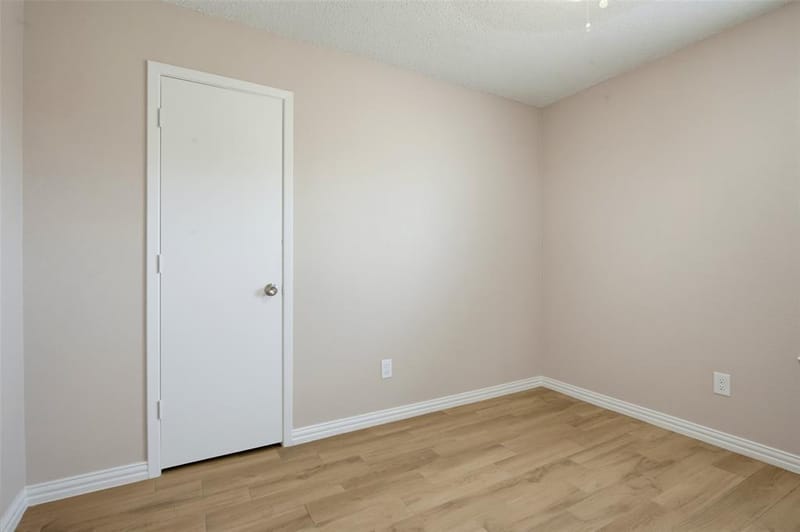 2329 Lido Lane, Arlington TX 76015 - Photo 10