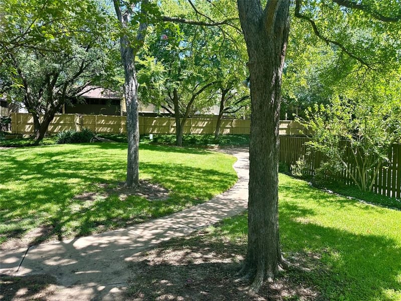 1201 Portales Lane Bldg L, Irving TX 75061 - Photo 22