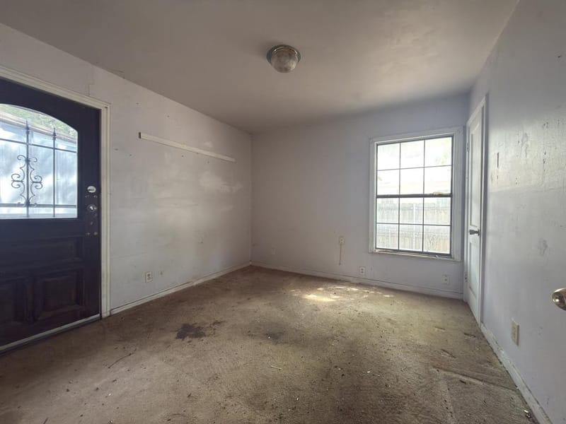 8367 Transit Street, Dallas TX 75217 - Photo 7