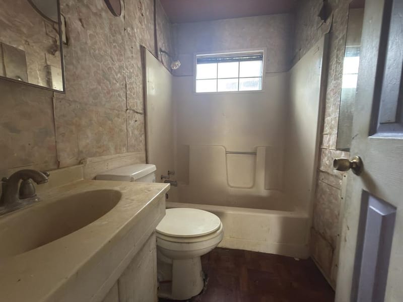8367 Transit Street, Dallas TX 75217 - Photo 11