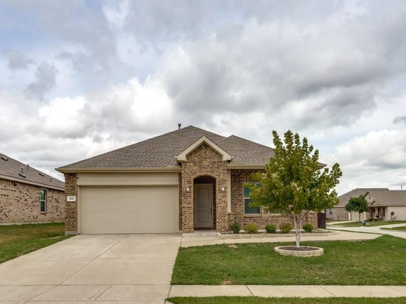 1512 Fields View Drive, Anna TX 75409
