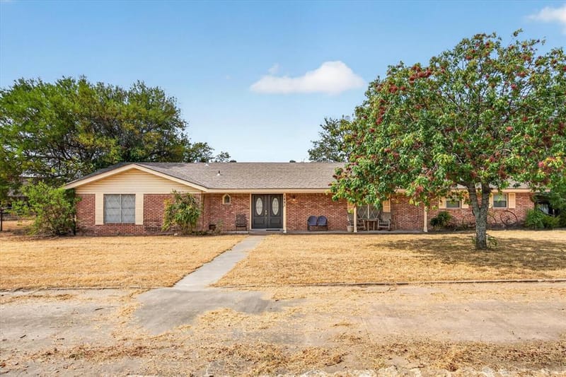 1401 Old Garner Road, Weatherford TX 76088