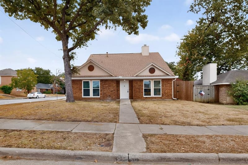 11820 Amberly Lane, Balch Springs TX 75180 - Photo 7