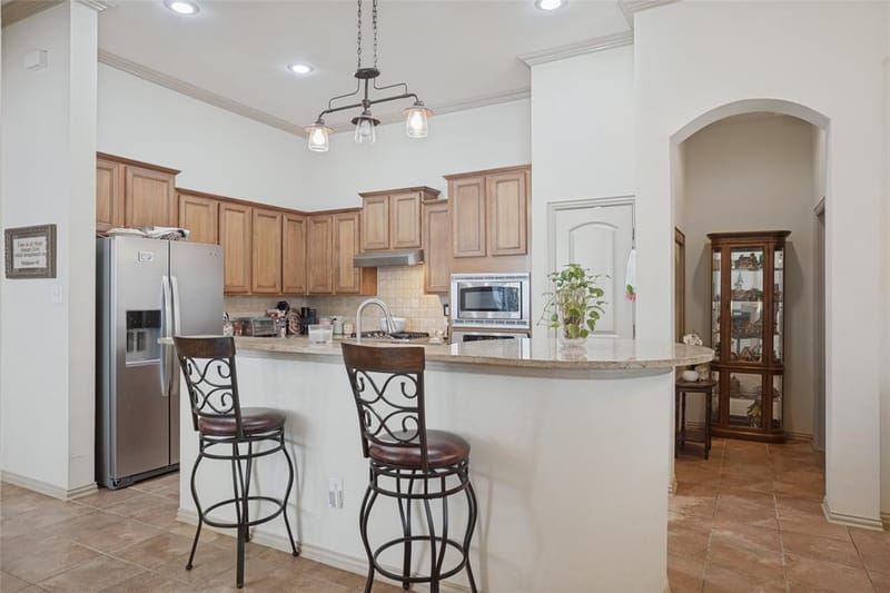 3811 Desert Willow Drive, Denton TX 76208 - Photo 5