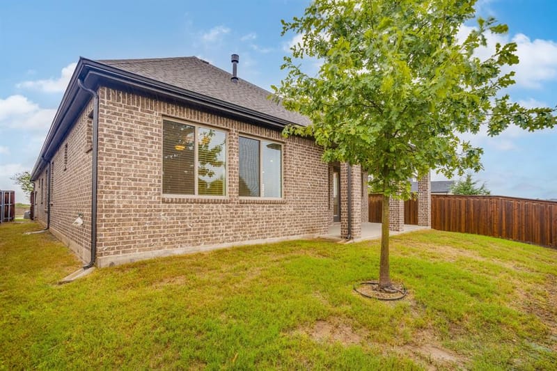 1919 Birch Street, Mansfield TX 76063 - Photo 37