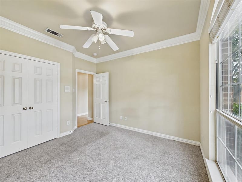 9854 Deerfield Drive, Frisco TX 75033 - Photo 16
