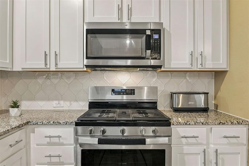 3013 Denver Avenue, Aubrey TX 76227 - Photo 6