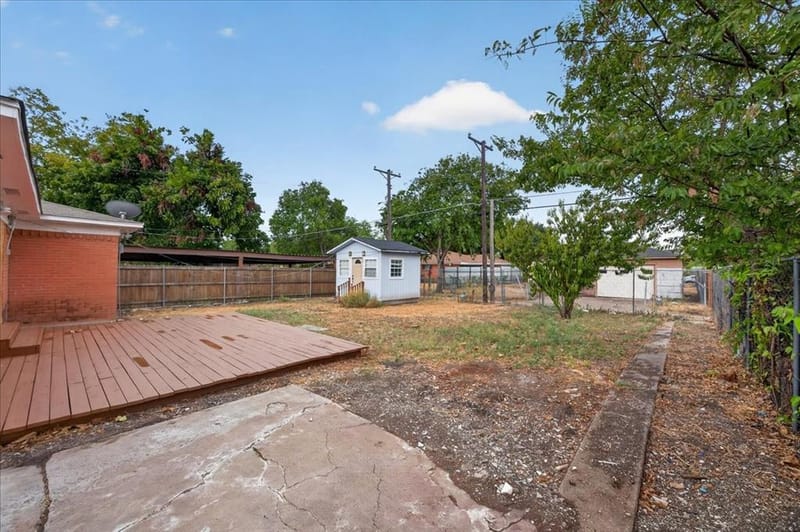 1919 Yucca Drive, Dallas TX 75217 - Photo 23