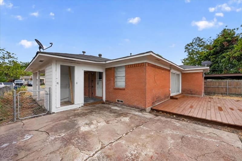 1919 Yucca Drive, Dallas TX 75217 - Photo 28