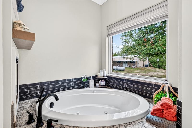 695 Harris Lane, Whitewright TX 75491 - Photo 18