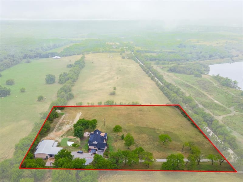 695 Harris Lane, Whitewright TX 75491 - Photo 40