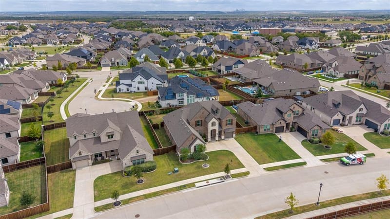 1802 Southpointe Xing, Mansfield TX 76063 - Photo 38