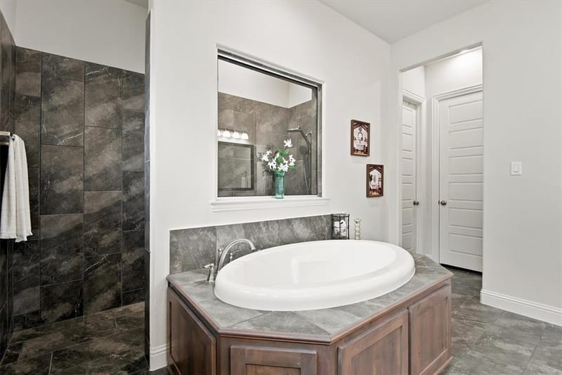 4218 Loophook Lane, Midlothian TX 76065 - Photo 30