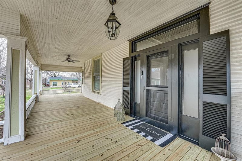 1515 Caddo Street, Commerce TX 75428 - Photo 3