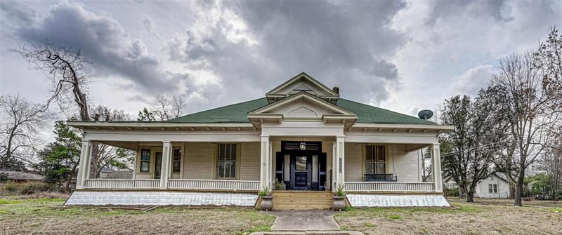 1515 Caddo Street, Commerce TX 75428