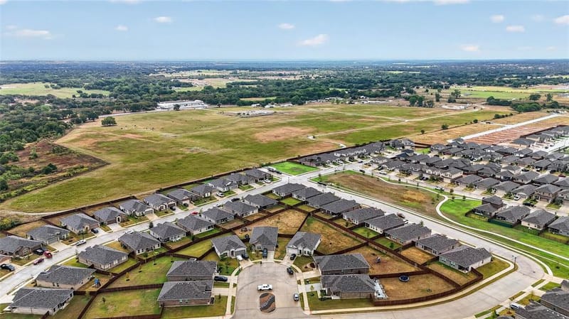 115 Azalea Court, Boyd TX 76023 - Photo 26