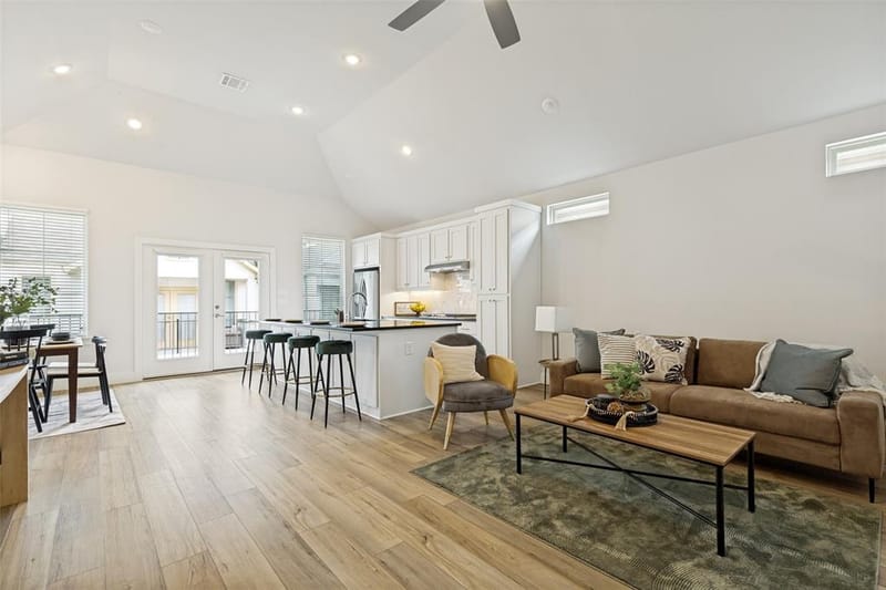 8117 Radnor Road, Dallas TX 75231 - Photo 7