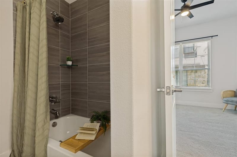 8117 Radnor Road, Dallas TX 75231 - Photo 24