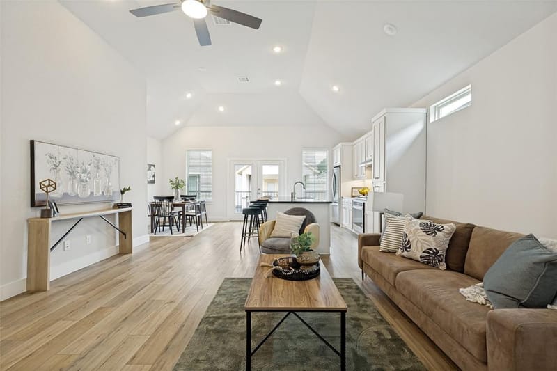 8117 Radnor Road, Dallas TX 75231 - Photo 8