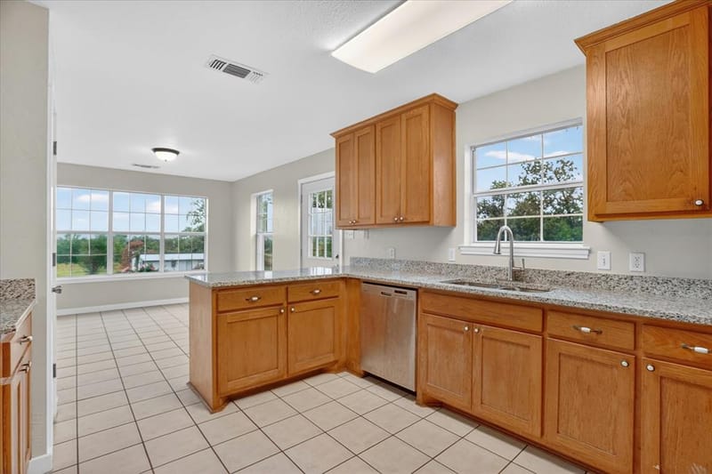 4697 Holbrook Road, Springtown TX 76082 - Photo 12
