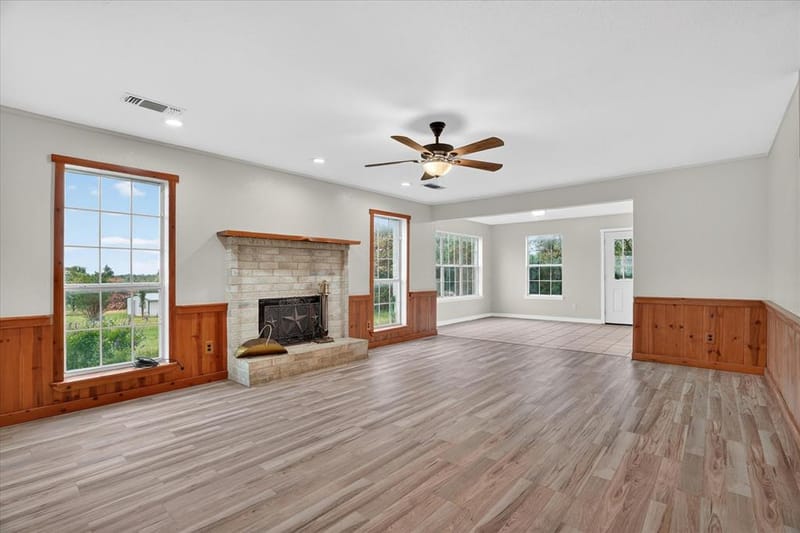 4697 Holbrook Road, Springtown TX 76082 - Photo 9