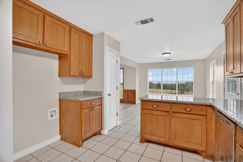 4697 Holbrook Road, Springtown TX 76082 - Photo 11