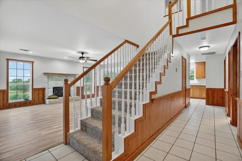 4697 Holbrook Road, Springtown TX 76082 - Photo 8