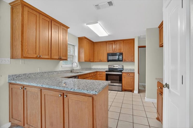 4697 Holbrook Road, Springtown TX 76082 - Photo 25