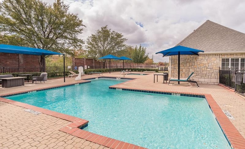 3351 Garrett Drive, Irving TX 75062 - Photo 36