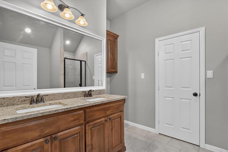 1612 Tanglewood Drive, Azle TX 76020 - Photo 22