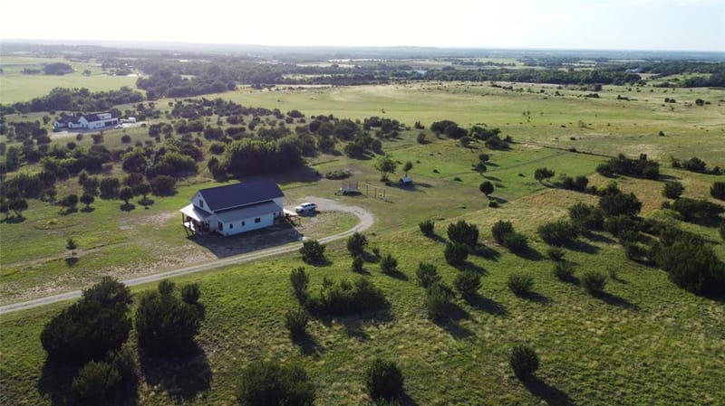 601 Hollow Drive, Lipan TX 76462 - Photo 33
