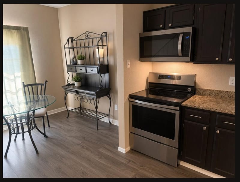 220 Samuel Boulevard # 4, Coppell TX 75019 - Photo 5
