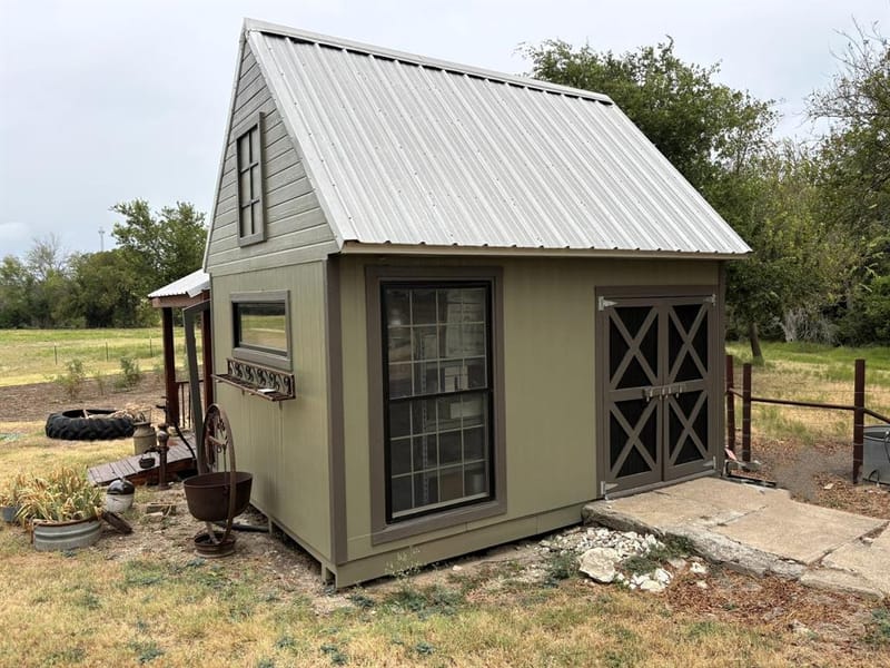 2379 Spring Valley Road, Lorena TX 76655 - Photo 26