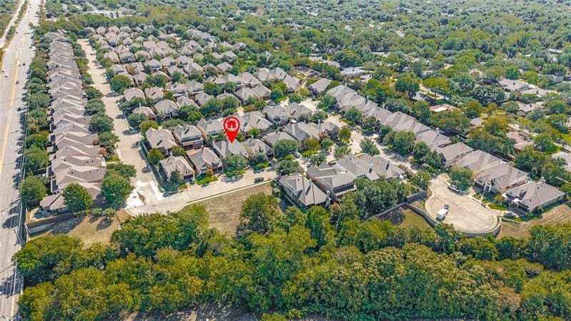 11318 Dinsdale Drive, Dallas TX 75218 - Photo 2