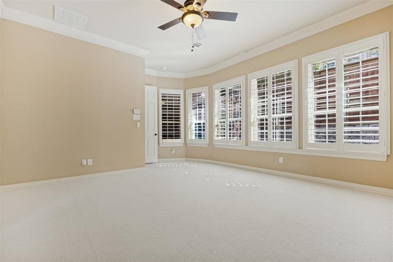 11318 Dinsdale Drive, Dallas TX 75218 - Photo 12